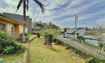 Imagem 2: Residência em terreno com 1081m² no Bairro Jardim Mauá