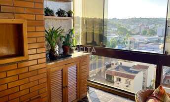 Imagem 4: Amplo apartamento, com 189 m² privativos, 3 dormitórios, sendo 1 suíte, 2 vagas no bairro