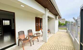 Imagem 2: Casa à Venda com 3 Quartos, quintal amplo, e 115M² - Bairro Vila Nova - Novo Hamburgo