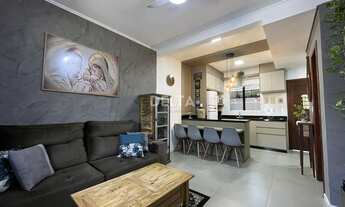 Imagem: Casa semimobiliada em condomínio no bairro