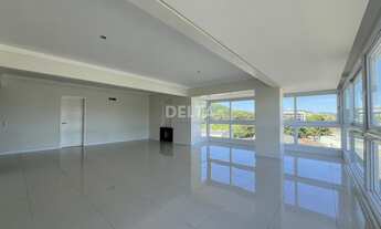 Imagem 3: Amplo apartamento com 3 quartos, sendo 01 suíte, 02 vagas individuais cobertas, no Centro