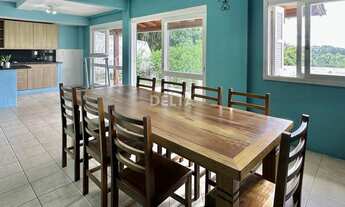 Imagem 3: Casa com 4 quartos, 2 vagas cobertas, pátio amplo e piscina - Bairro Jardim Mauá em Novo H