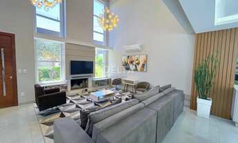 Imagem 6: Casa no HORIZON, Semimobiliada, com 3 suítes, quintal com piscina, localizado no Bairro En