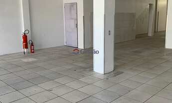 Imagem 6: Loja térrea, 1 banheiros, 3 vagas na garagem, 184M² de Área Construída