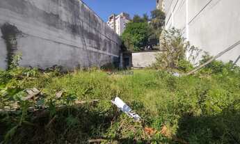 Imagem 3: Terreno em área comercial