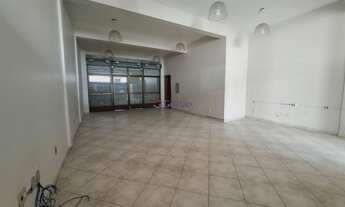 Imagem 6: Prédio comercial com 02 lojas e escritórios