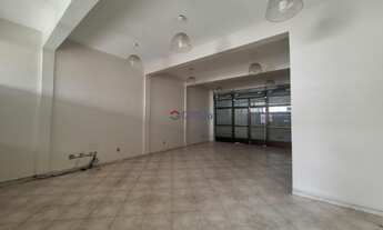 Imagem 3: Prédio comercial com 02 lojas e escritórios