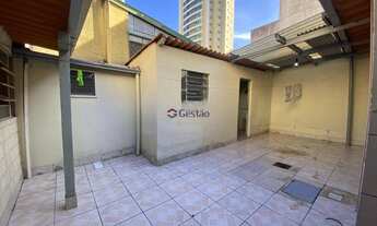 Imagem: Casa comercial no Centro com amplo pátio!