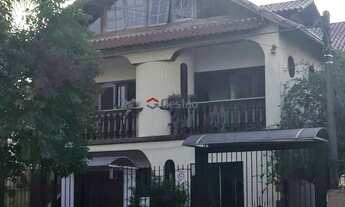 Imagem: Casa Igara, parte de cima com pátio churrasqueira