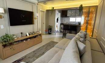 Imagem 2: Sobrado em Condomínio à venda em Canoas, semimobiliado e com 3 vagas de garagem