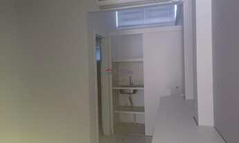 Imagem 5: Sala comercial, 1 banheiros, 3 vagas na garagem, 45M² de Área Construída