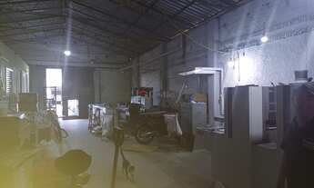 Imagem 4: Aluguel de Pavilhão com banheiro no Centro de Canoas - Área Urbana