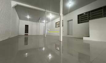 Imagem 4: Loja comercial no coração da cidade