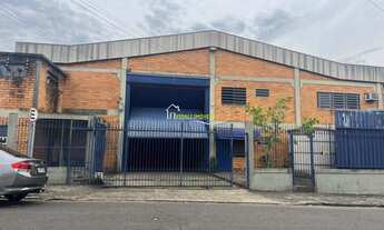 Imagem: Pavilhão, 6 banheiro, 960M² de Área Construída