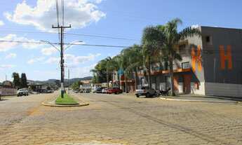 Imagem 5: Imóvel comercial com 3 apartamentos de 1904m² à venda em Irineópolis - Confira!