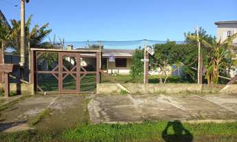 Imagem: Casa com 4 dormitórios