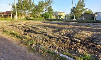 Imagem: Terreno de esquina com 375m²