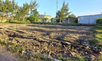 Imagem 2: Terreno de esquina com 375m²