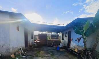 Imagem 6: Casa alvenaria com 2 dormitórios e 2 anexos nos fundos