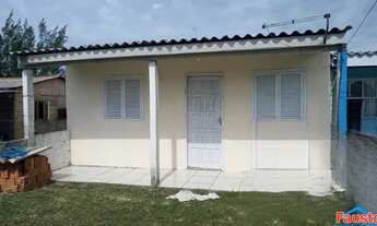 Imagem: Casa geminada com 2 dormitórios