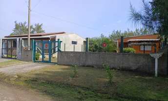 Imagem 2: Casa de alvenaria com 2 dormitórios e 2 banheiros. Não perca essa oportunidade!