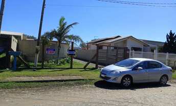 Imagem 2: Casa com 3 dormitórios próximo ao mar em Balneário Pinhal, confira!