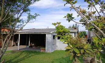 Imagem 2: Casa de alvenaria com 2 dormitórios e 2 banheiros