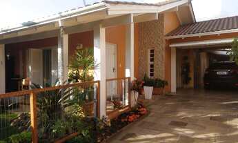 Imagem 3: Casa com suíte Casa com 3 dormitórios