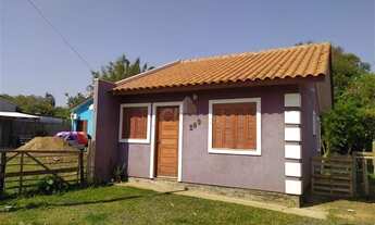 Imagem: Casa com 2 Dormitorio(s) localizado(a) no