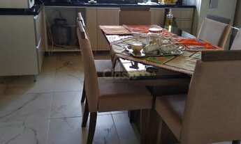 Imagem 2: Casa com 5 Dormitorio(s) localizado(a) no bairro em Nova Santa Rita / Rio Grande do Sul