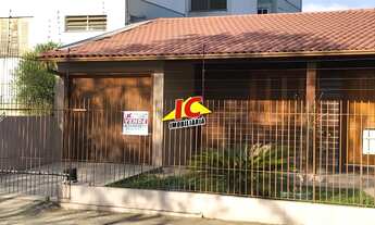 Imagem 1: Casa com 2 Dormitorio(s) localizado(a) no bairro Centro em SAPIRANGA / Rio Grande do Sul