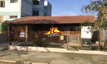 Imagem 2: Casa com 2 Dormitorio(s) localizado(a) no bairro Centro em SAPIRANGA / Rio Grande do Sul