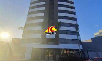 Imagem: Apartamento com 3 Dormitorio(s) localizado(a)