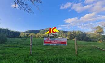 Imagem: Área de Terra com 3 Dormitorio(s) localizado(a)