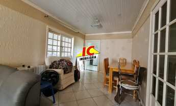 Imagem: Casa com 4 Dormitorio(s) localizado(a) no