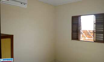 Imagem: Casa com 3 Dormitorio(s) localizado(a) no