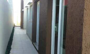 Imagem: Casa com 2 Dormitorio(s) localizado(a) no