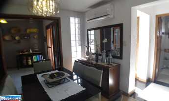 Imagem: Casa com 4 Dormitorio(s) localizado(a) no