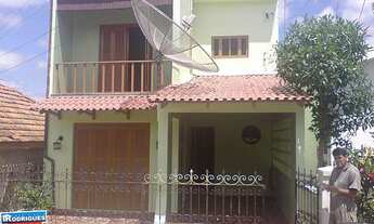 Imagem: Casa com 3 Dormitorio(s) localizado(a) no