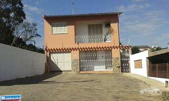 Imagem: Casa com 2 Dormitorio(s) localizado(a) no