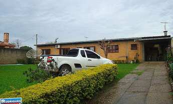 Imagem: Casa com 3 Dormitorio(s) localizado(a) no