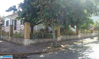 Imagem: Casa com 3 Dormitorio(s) localizado(a) no