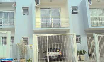 Imagem: Casa com 2 Dormitorio(s) localizado(a) no