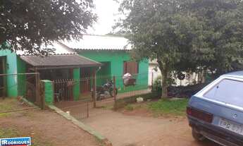 Imagem: Casa com 2 Dormitorio(s) localizado(a) no