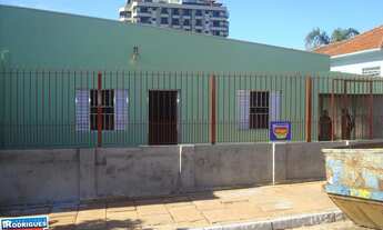 Imagem: Casa com 2 Dormitorio(s) localizado(a) no