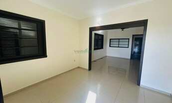 Imagem 4: Casa, 3 dormitórios, 2 banheiro, 248M² de Área Construída