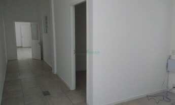 Imagem 3: Sala , 1 banheiros, 200M² de Área Construída