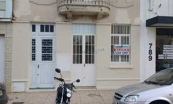 Imagem: Sala, 1 banheiros, 200M² de Área Construída