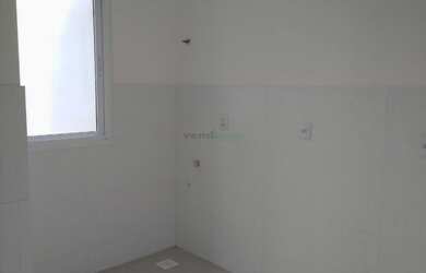 Imagem 7: Apartamento, 2 dormitórios, 1 suítes, 1 banheiros, 1 vaga na garagem, 20M² de Área Constru