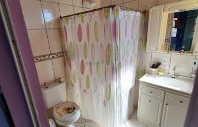 Imagem 4: Casa, 3 dormitórios, 3 banheiro, 2 vagas na garagem, 387M² de Área Construída